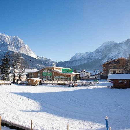 Appartements Schneezauber Lermoos Kültér fotó