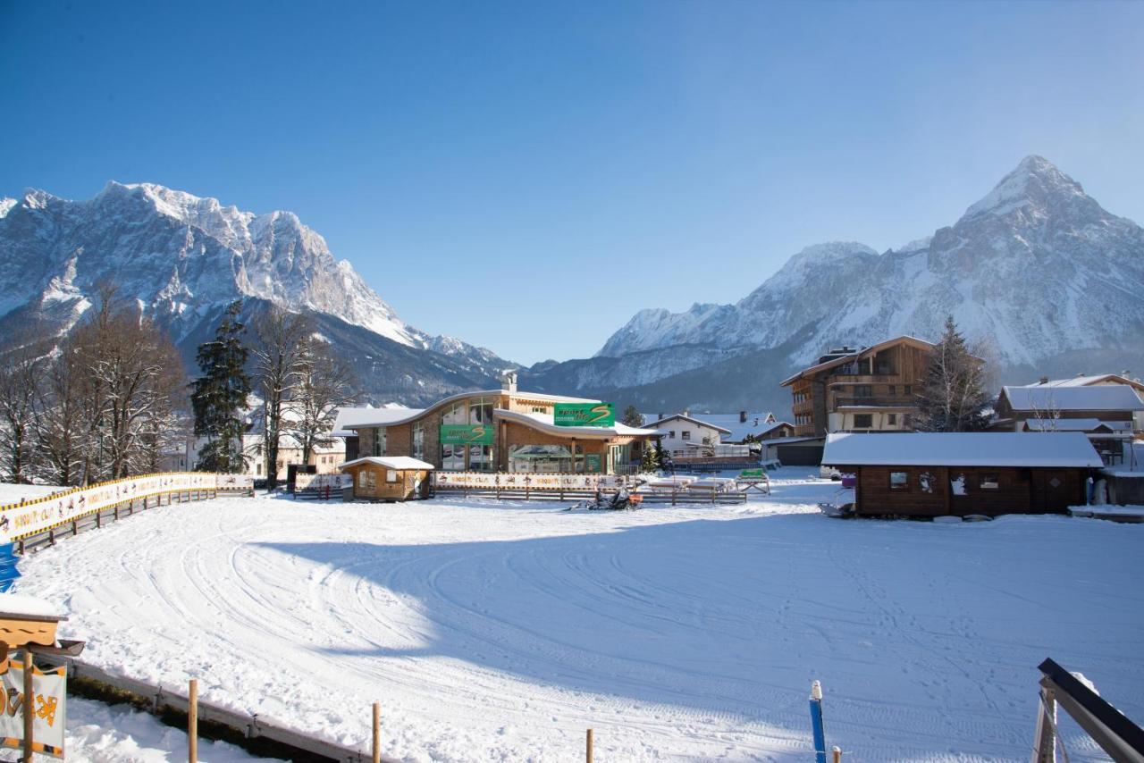 Appartements Schneezauber Lermoos Kültér fotó